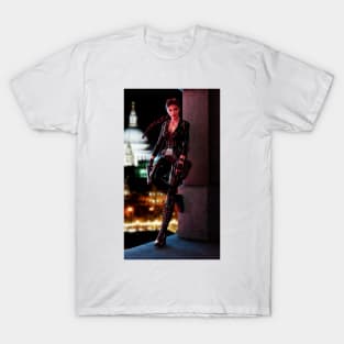 Lara Croft - Tomb Raider III London portrait T-Shirt